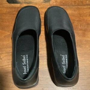 Josef Seibel “Kelsey” black comfort loafer 10 1/2 or 42